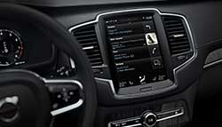 Android Auto Vs Apple CarPlay