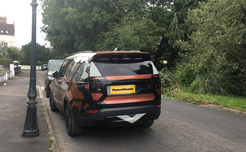 Land Rover Discovery Rear