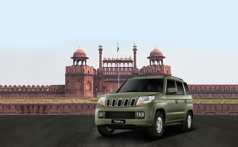 Mahindra TUV300 Bronze Green