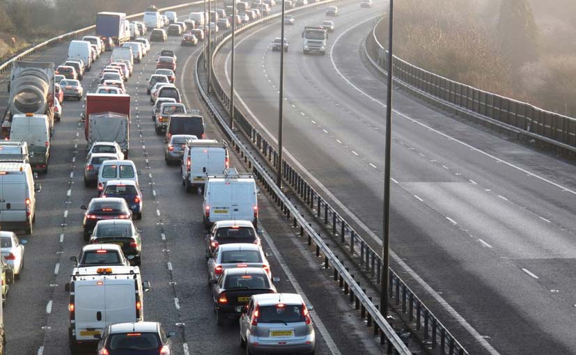 London To Introduce New Daily Fee For Polluting Cars