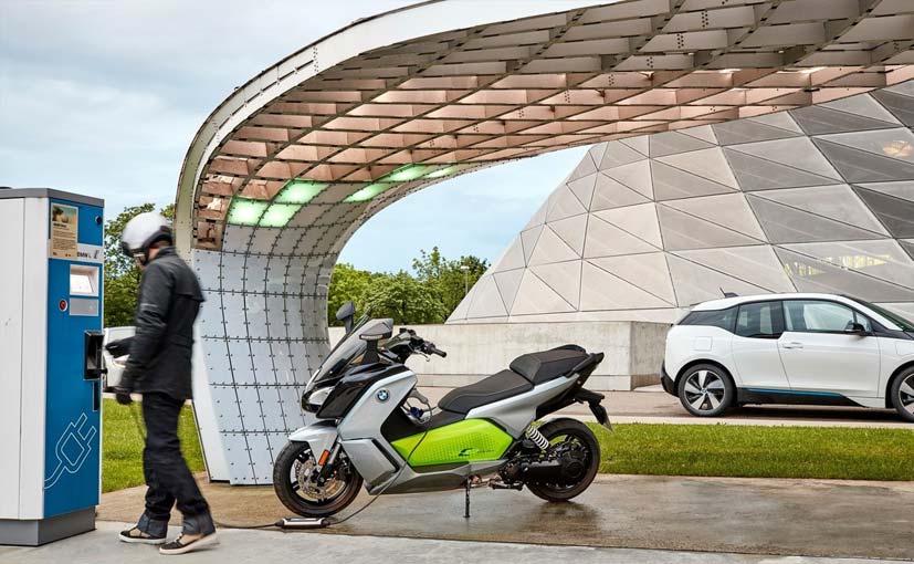 BMW C Evolution e-Scooter Uses A 94-Ah Battery