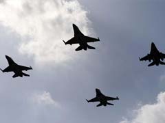 इस्लामाबाद के आसमान में उड़ते देखे गए F-16 लड़ाकू विमान, पाक सेना ने कहा - रूटीन एक्सरसाइज़