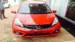 2016 Honda Brio Facelift Spotted In India