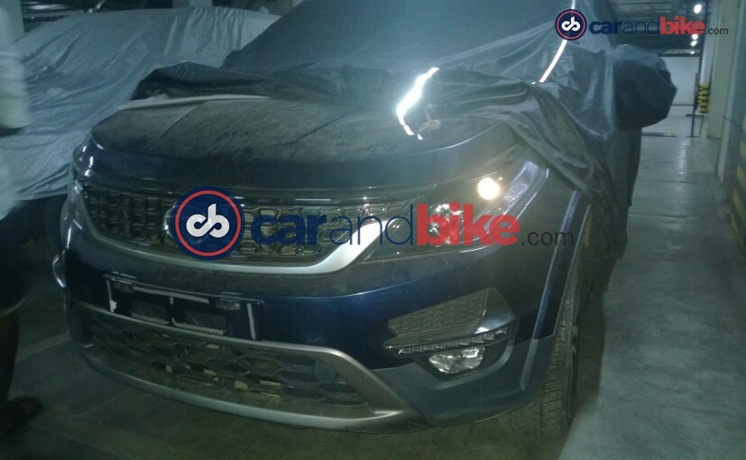 Tata Hexa XT Front