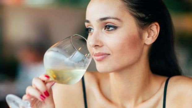 Women Face Same Drink-Related Health Issues Like Men