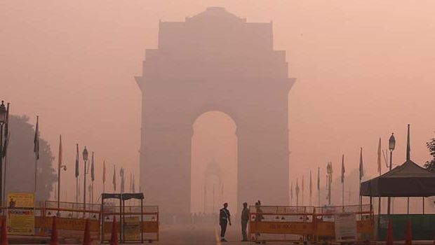 Delhi Government Orders Three-Day School Shutdown Over Smog