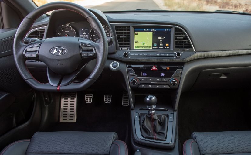 hyundai elantra sport cabin 827x510