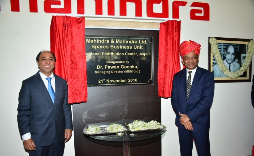 Pawan Goenka and Hemant Sikka Inaugurating The New Warehouse
