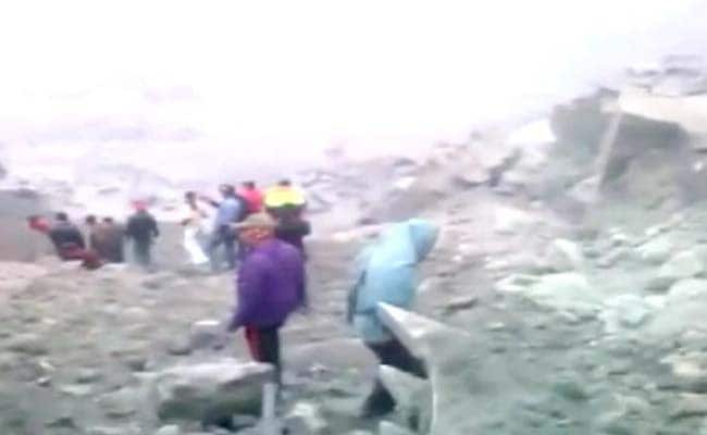 Jharkhand mine collapses:5 bodies recovered, several trapped inside