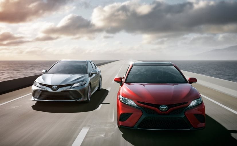 2018 toyota camry unveiled