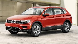 2017 Detroit Auto Show: Volkswagen Tiguan Long-Wheelbase Revealed