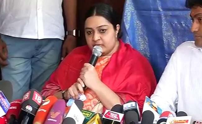 Image result for deepa jayakumar about sasikala case