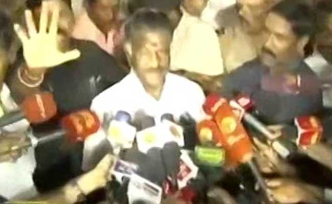 'Was Forced To Resign' Says O Panneerselvam, Now A Rebel: 10 Facts