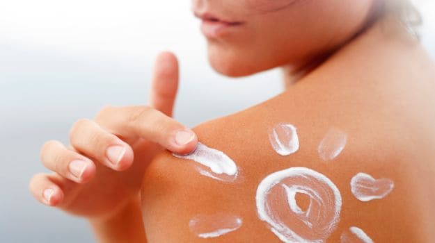 sun tan 4 Most Effective Home Remedies for Sunburn - Health Tips | WorldWide