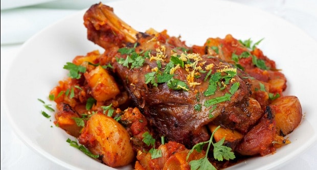 Iftar Special: How to Cook Raan and Secret Tricks to Make the Meat
