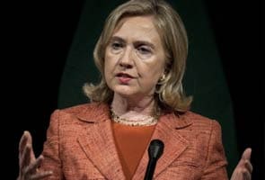 FBI to probe Google&#39;s charges of China <b>hacking email</b> accounts: Hillary ... - hillary-in-pak-295