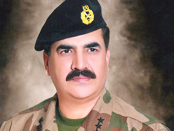 Pakistan: Lt Gen <b>Haroon Aslam</b> resigns after he fails to become army chief - pak_army_chief_raheel_sharif_afp_360