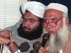 Pakistan militant Maulana Masood Azhar resurfaces, ignites fears of attacks - Maulana_Masood_Azhar_reuters_240x180