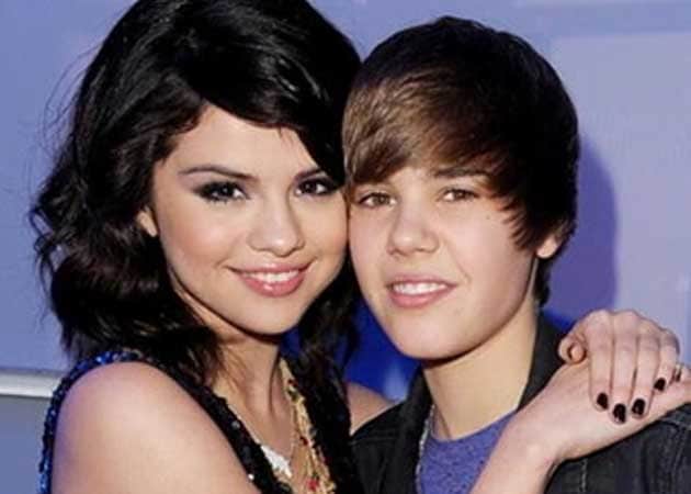 Drum Roll, Justin Bieber and Selena Gomez May be Dating Again - justin-song-sel
