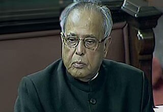 Government to extend help to corporate sector: Pranab