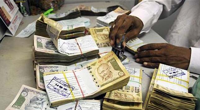 Bond issue a last resort as India frets over rupee Former Olympus president and chief executive Michael Woodford.