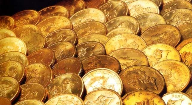 Gold surges to all-time high, zooms past Rs 31,000 per 10 grams Gold surges to all-time high, zooms past Rs 31,000 per 10 grams