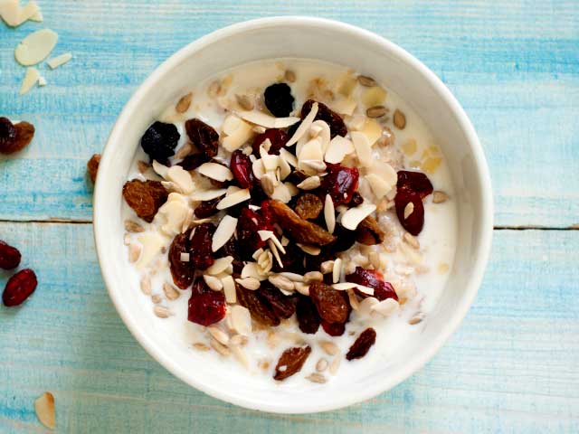 Basil Seeds & Coconut Porridge