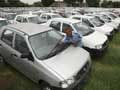 Maruti Suzuki posts first monthly sales rise in 2013