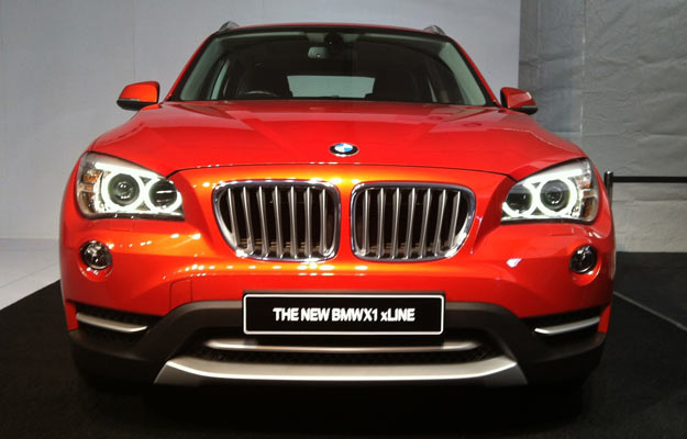 Bmw Launches Face Lifted X1 At Rs 28 Lakh