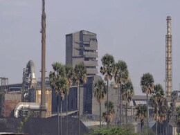 Tamil Nadu Government Removing Acid From Sterlite Plant In Tuticorin Tamil Nadu Government Removing Acid From Sterlite Plant In Tuticorin