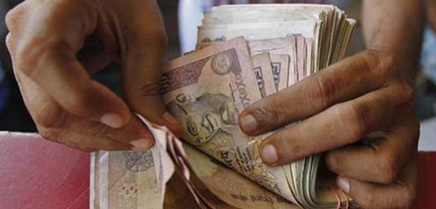 Rupee may crash to 70 per dollar in a month: Deutsche Rupee may crash to 70 per dollar in a month: Deutsche