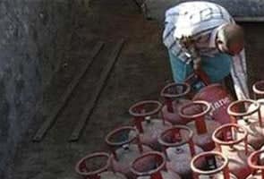 No Price Hike for Domestic LPG Cylinders: Oil Minister No Price Hike for Domestic LPG Cylinders: Oil Minister