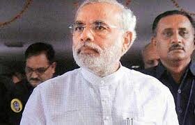 दो दिन के बिहार दौरे के लिए पटना पहुंचे नरेंद्र मोदी दो दिन के बिहार दौरे के लिए पटना पहुंचे नरेंद्र मोदी