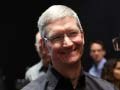 Apple CEO's 2013 pay steady but sees part of stock award shrink