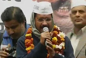 अरविंद केजरीवाल को 3 जनवरी तक बहुमत साबित करने को कहा गया