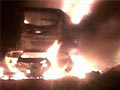 मुंबई-अहमदाबाद हाइवे पर डीजल टैंकर से टकराने के बाद बस में लगी आग, आठ मरे