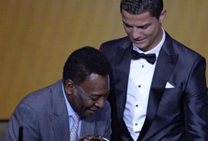 रोनाल्डो ने मेसी से बैलन डी'ऑर खिताब छीना