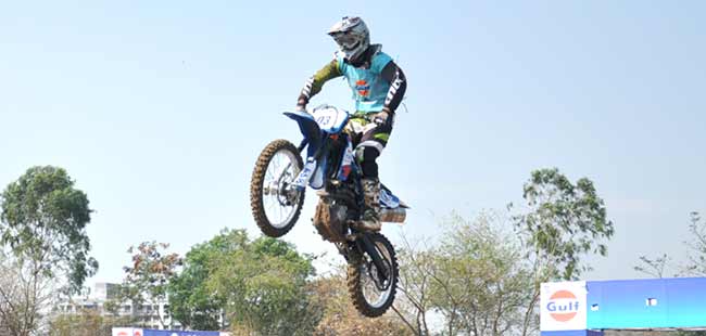 Jumps and Thrills enthrall the crowd at the 2014 Gulf Supercross held in Nashik