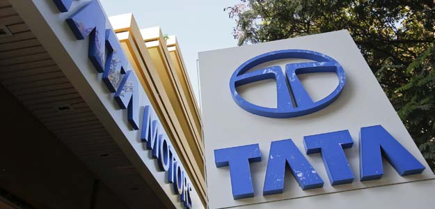 Tata Motors June Sale Fall 27%; Shares Dip