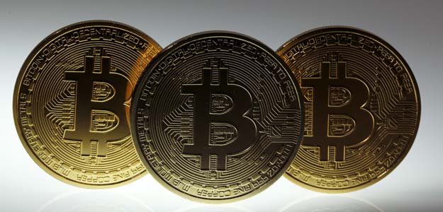 Japan to set bitcoin rules, stop banks and brokerages from handling