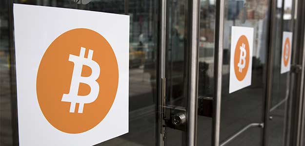 Bitcoin Won In 2015, But Apple Has Lost Big