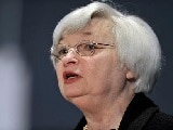 Fed Chief Sees Gradual Rate Hikes Starting This Year