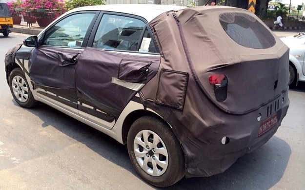 New 2015 Hyundai i20 spotted in India