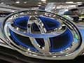 In green car race, Toyota adds muscle with fuel-cell launch