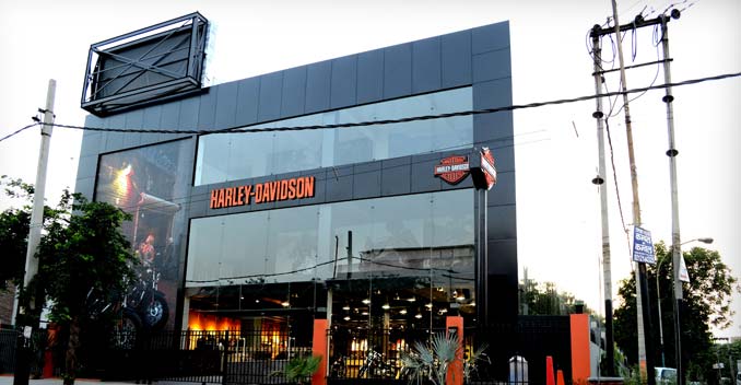 biggest harley davidson store