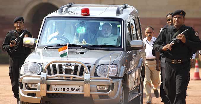 Narendra Modi Ditches Mahindra Scorpio for an Armoured BMW 7-Series