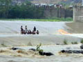 बोकारो में व्यास नदी जैसा हादसा होते-होते बचा, दामोदर नदी में फंसे 10 लड़के बचाए गए