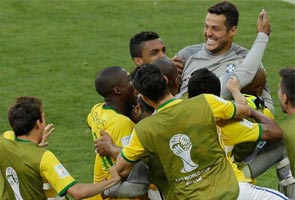 पेनल्टी शूट आउट में चिली को हराकर क्वार्टर फाइनल में पहुंचा ब्राजील