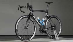 Jaguar Helps Design Tour De France Racing Bike