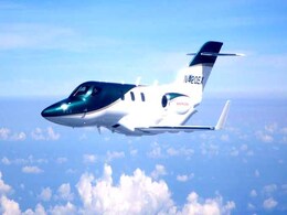 Honda Jet Completes its First Flight Honda Jet Completes its First Flight